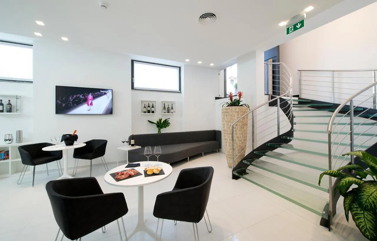 Hotel Gatto Bianco Mia Aparthotel Mailand